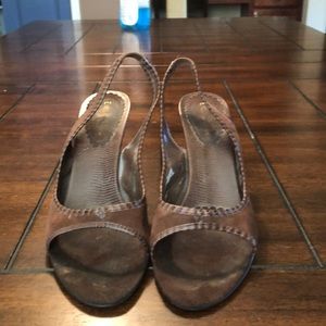 Enzo Angiolini ben suede heel